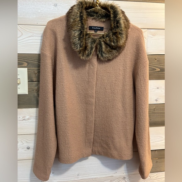 Evan-Picone ⚜️ Faux Fur Trimmed Wool Jacket - Picture 3 of 9